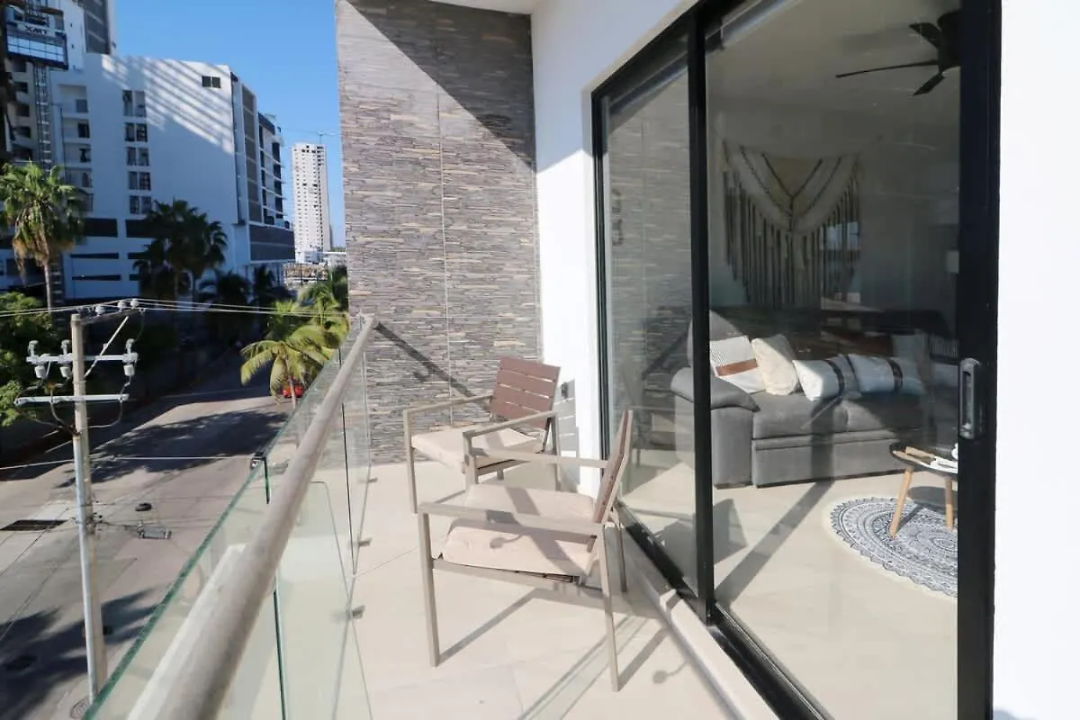 מזטלן Hermoso Depto. A 1 Cuadra Del Malecon - Flamingo 302